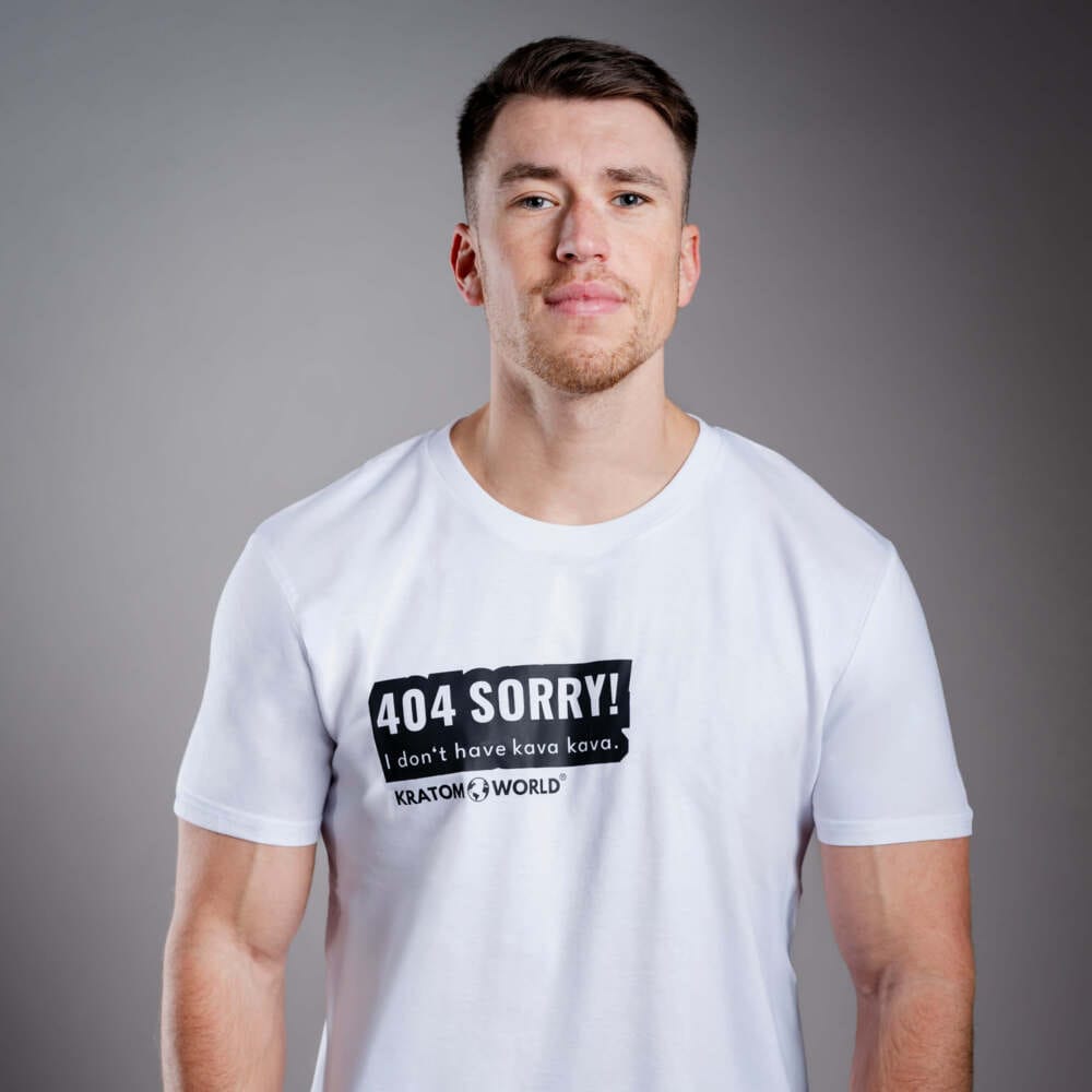 Kratom World férfi póló „sorry I don’t have kava kava” motívummal – eredeti merch kratomkedvelők és a Kratom World márka rajongói számára, stílusos streetwear design hangsúlyos nyomattal, kényelmes póló mindennapi viseletre, ideális városba, eseményekre vagy gyűjtői darabként a kratom közösség számára