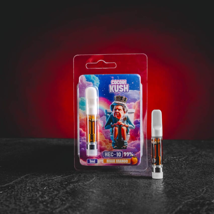 A HEC10 Cartridge Maui Mango egzotikus, édes mangóízt kínál trópusi hangulattal, modern HEC10 összetételt az intenzív és kiegyensúlyozott hatásért, tiszta eufóriát relaxációval kombinálva, valamint sima, telt slukkot hosszú lecsengéssel.
