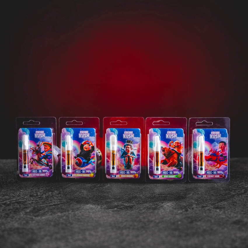 HEC10 Cartridge ízkollekció: Cherry Sour, Cotton Candy, Kiwi Sorbet, Lemon Cheese és Maui Mango – prémium cartridge-ok modern HEC10 formulával, markáns gyümölcsös és desszertes ízprofilokkal, erős és strukturált gyűjtői hatással, egységes dizájnnal.